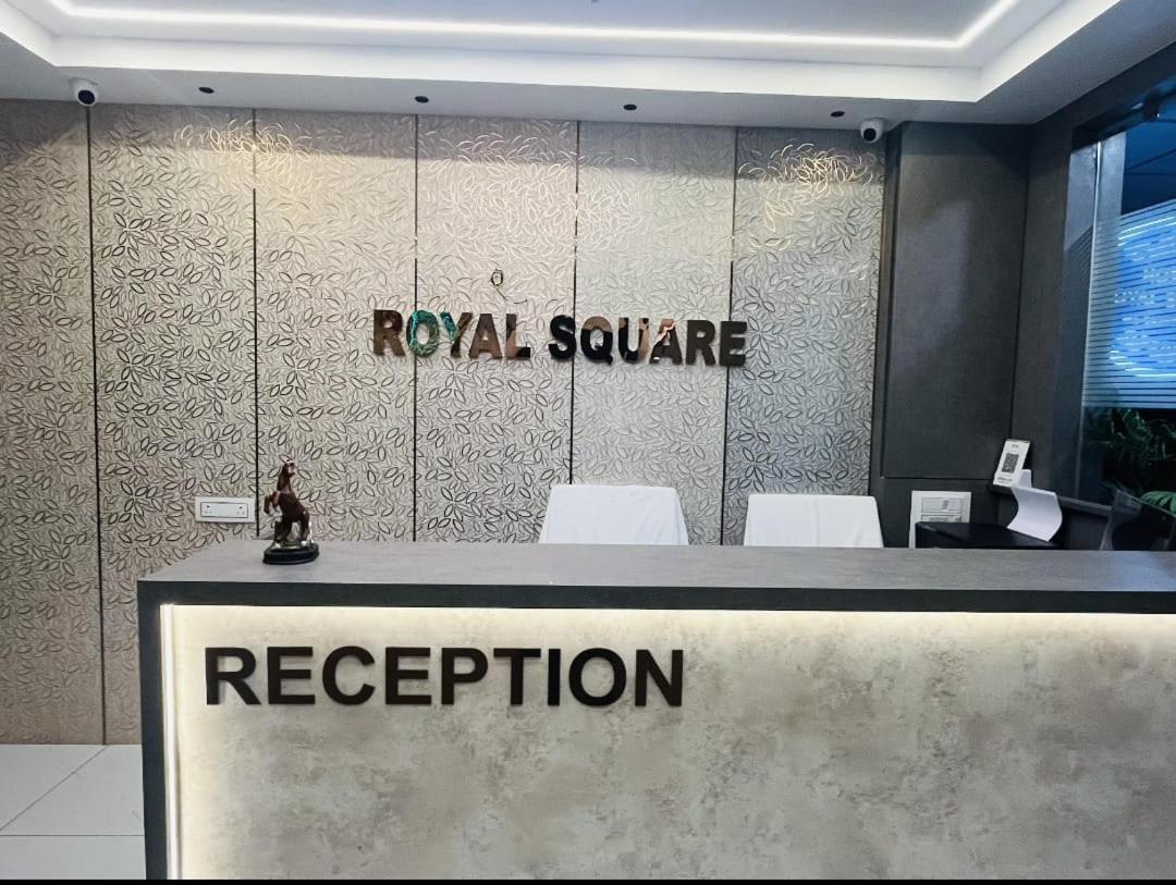 Hotel Royal Square Gandhinagar Luaran gambar