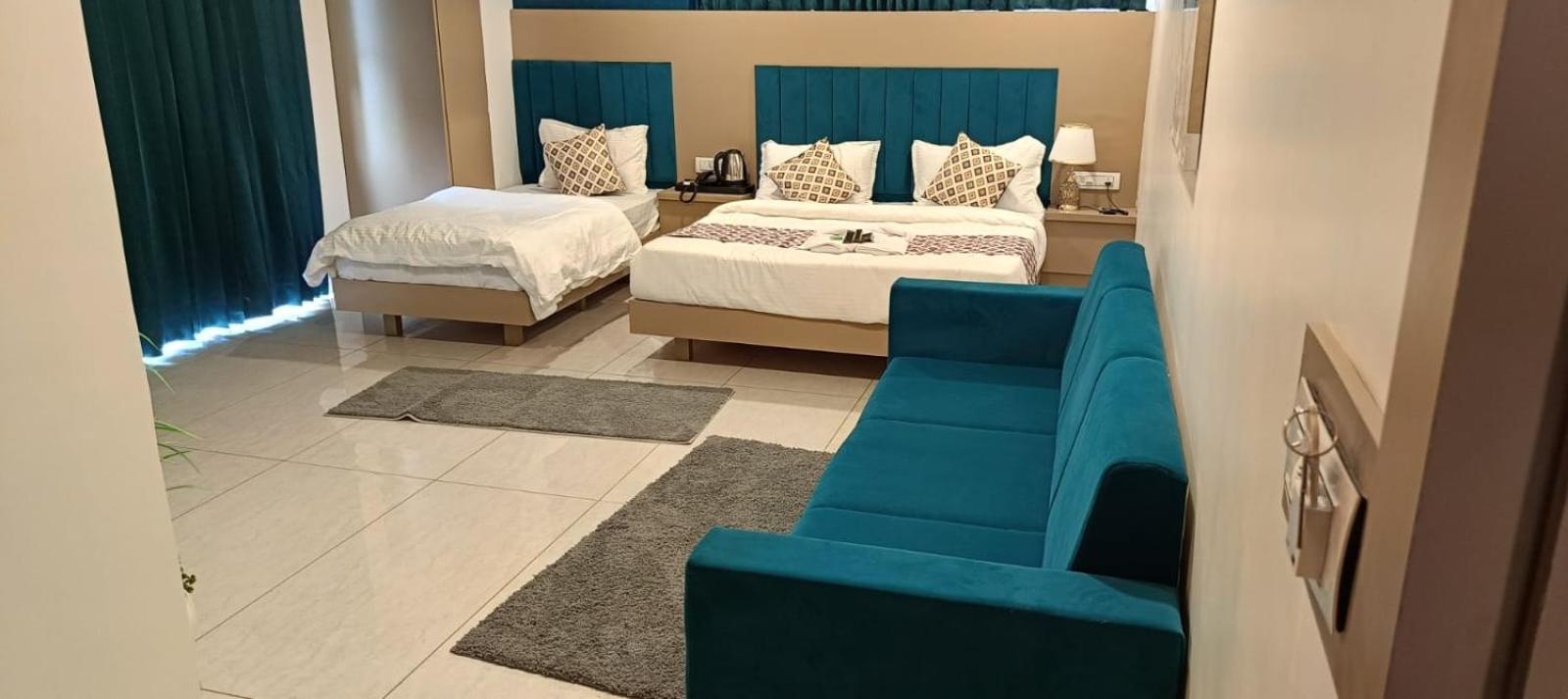 Hotel Royal Square Gandhinagar Luaran gambar