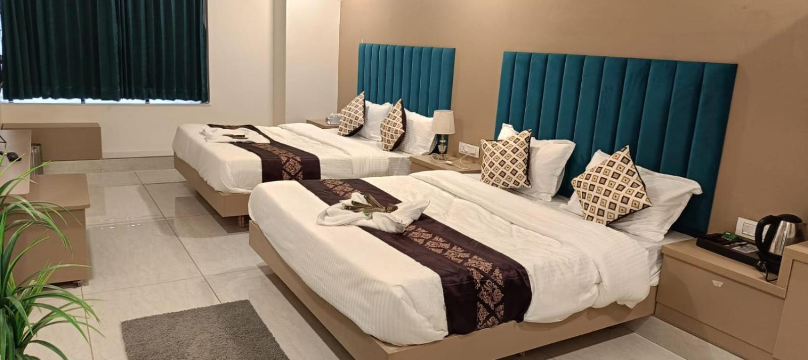 Hotel Royal Square Gandhinagar Luaran gambar