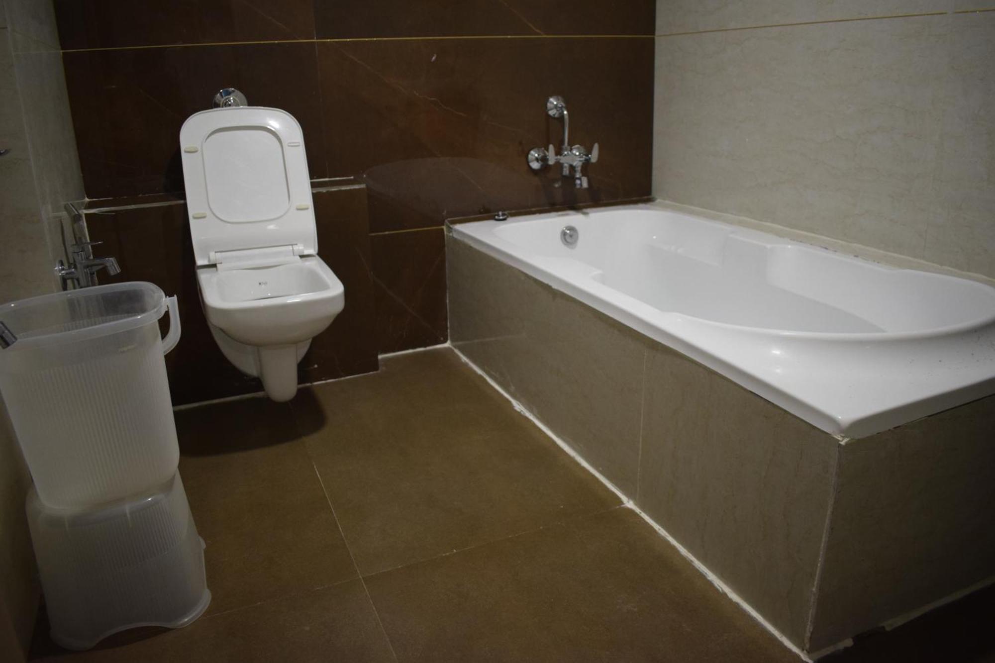 Hotel Royal Square Gandhinagar Luaran gambar